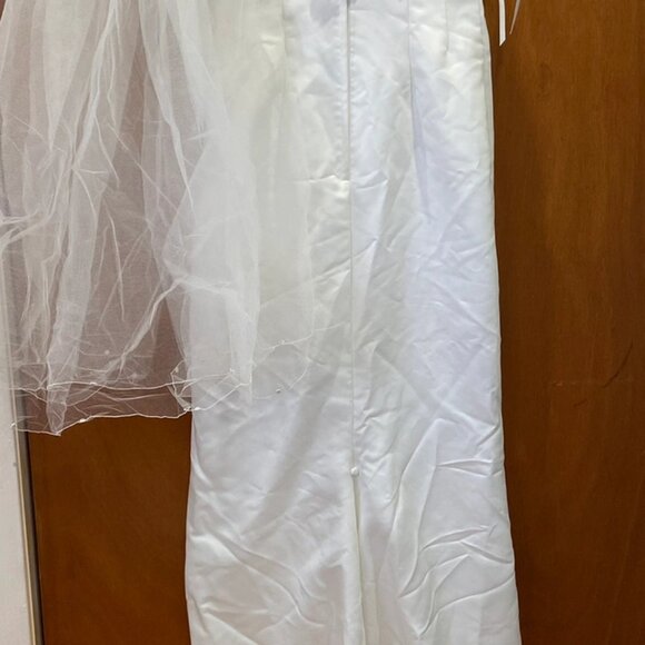 Wedding Dress - MoriLee - size10 - Picture 4 of 5